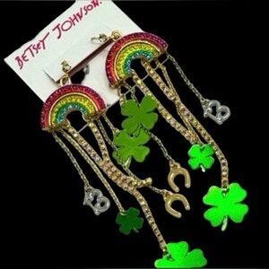BETSEY JOHNSON St. Patrick’s Irish Lucking Out Shamrocks Lucky 13 Earrings NWT